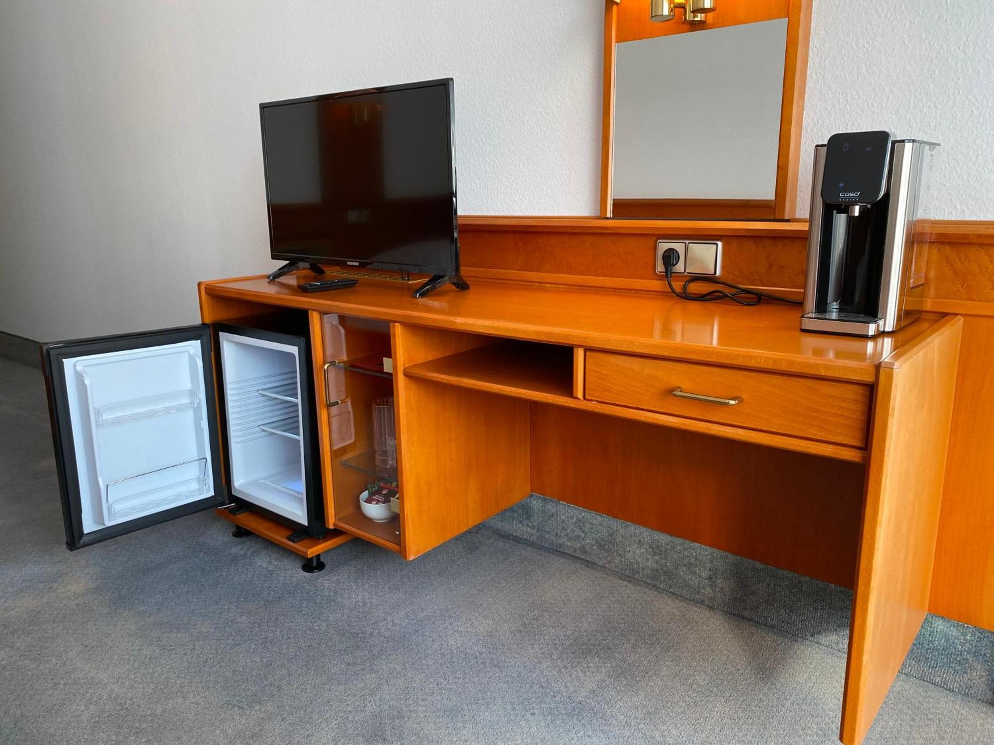 Adamidis Hotel Altenmedingen Екстер'єр фото